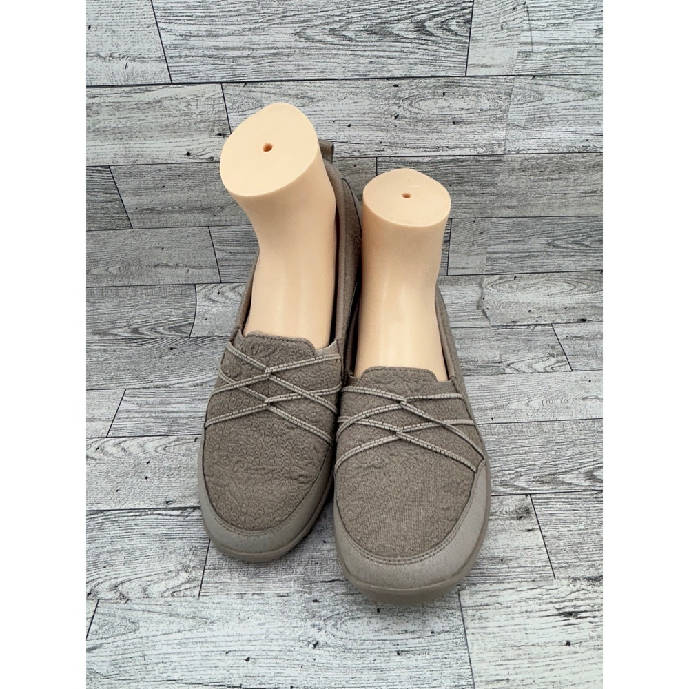 Skechers Classic Fit Taupe Slip‎ On Bungee Loafers 23129 Womens 8.5 Memory Foam